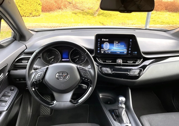 Toyota C-HR cena 79900 przebieg: 90000, rok produkcji 2019 z Lublin małe 79